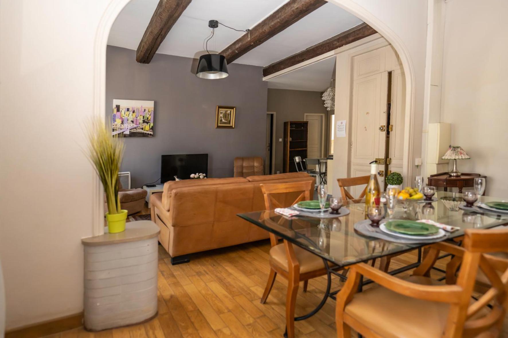 "Air D'Antan"-Meuble De Tourisme 3 Etoiles -Residence "Les Logis De Beziers"-Garage Optionnel-Coeur De Ville-Plages A 16Km ! Ngoại thất bức ảnh