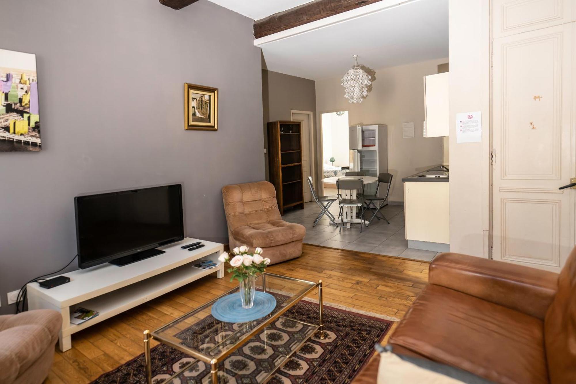 "Air D'Antan"-Meuble De Tourisme 3 Etoiles -Residence "Les Logis De Beziers"-Garage Optionnel-Coeur De Ville-Plages A 16Km ! Ngoại thất bức ảnh